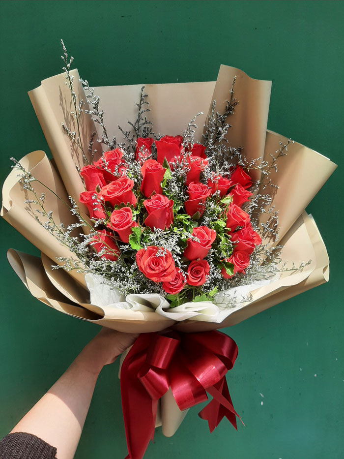 Giới thiệu địa chỉ bán hoa hồng đỏ uy tín Flowertalk.