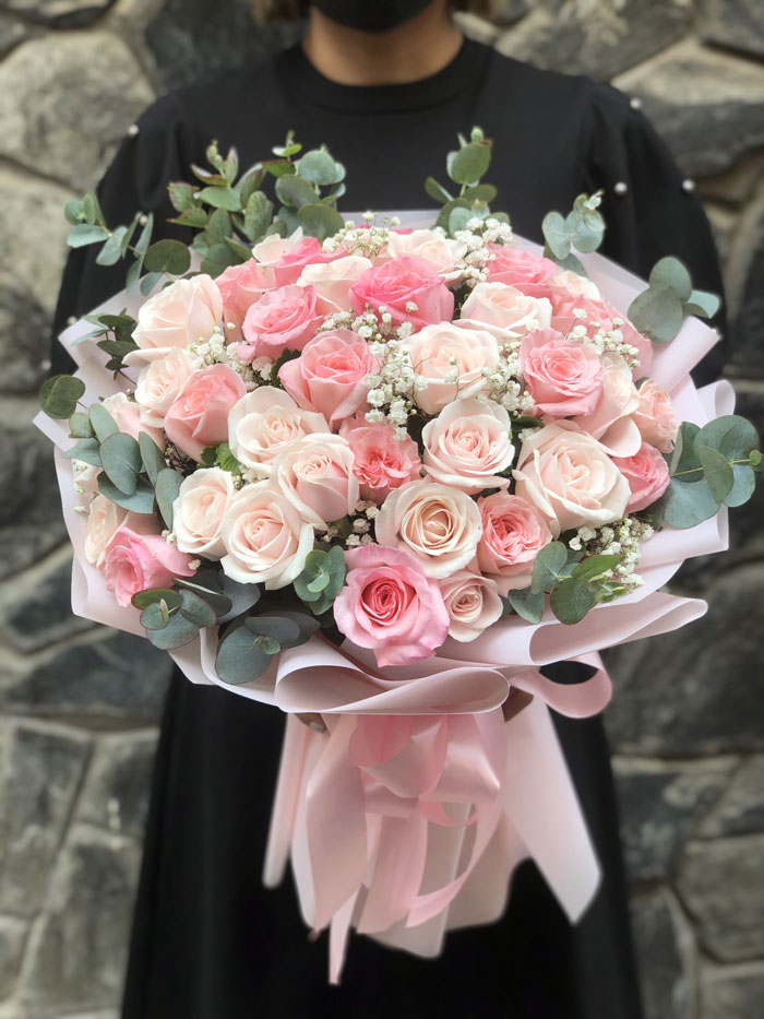 Top 5 bó hoa tặng sinh nhật người yêu sang chảnh khiến nàng mê mẩn - hồng pastel